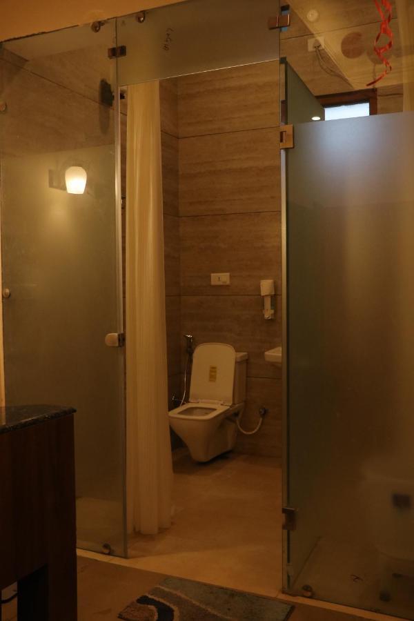 Hotel Pushap Palace Patiāla Εξωτερικό φωτογραφία